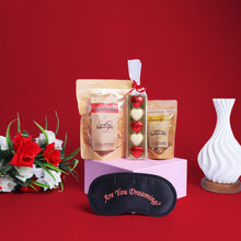 Load image into Gallery viewer, Women's Day Special Treats Hamper