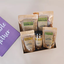 Load image into Gallery viewer, Adorable Mother Treats Box - Pack of 5