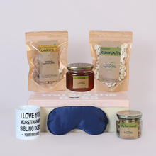 Load image into Gallery viewer, Premium Best Things for Best Mother Gift Box - Pack of 6