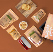 Load image into Gallery viewer, Happy father&#39;s Day Treats Box
