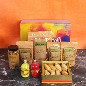 The Hottie Holi Gift Hamper - Pack of 8