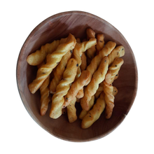 Load image into Gallery viewer, Baked Moong Dal Twisty - FoodCloud Munchies
