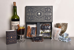 Mulled Wine Kit with Wine Glasses - Premium Gift Box - Makes 5 litres of Mulled Wine With 5 infusion bags