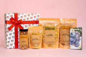 FoodCloud Munchies Valentine Special Gift Box